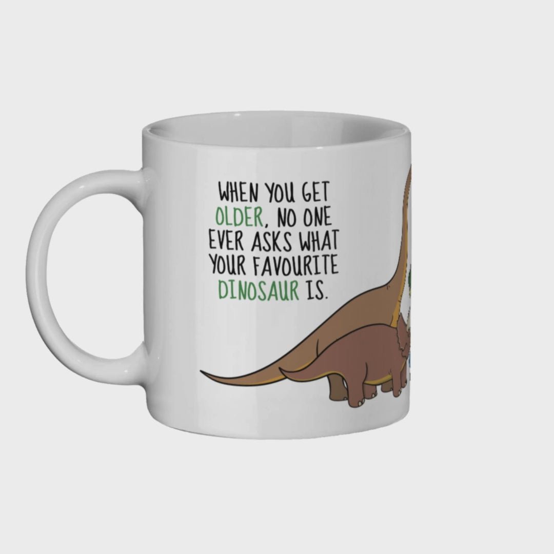 A rotation video of a tea mug for dinosaur lovers.